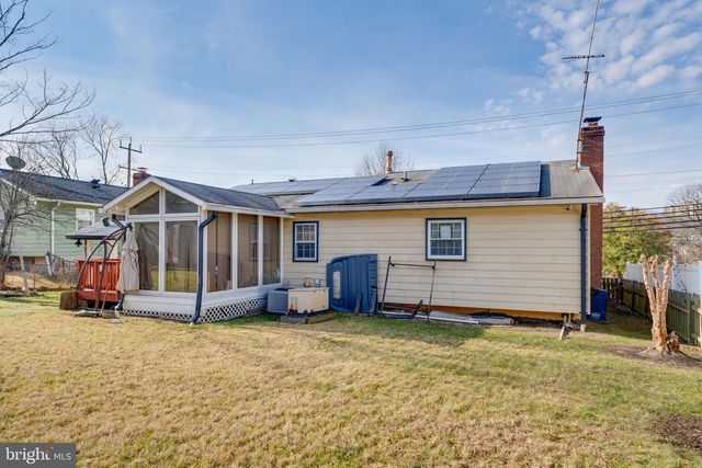 9549 RIGGS RD, Adelphi, MD 20783