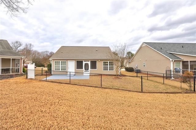 412 Mockingbird Drive, Loganville, GA 30052