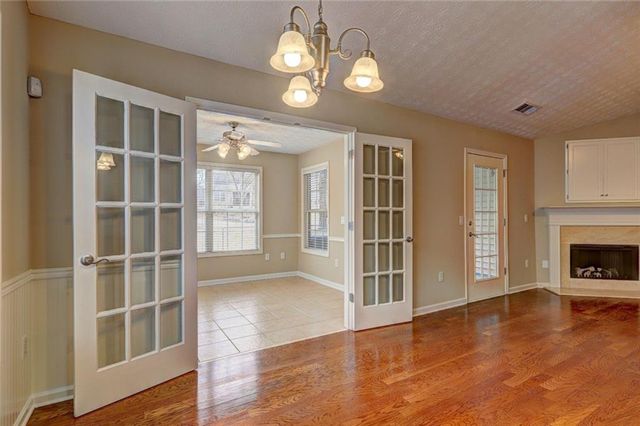 412 Mockingbird Drive, Loganville, GA 30052