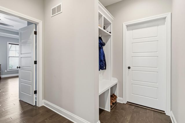 1124 Grimball Trace, Lexington, KY 40509