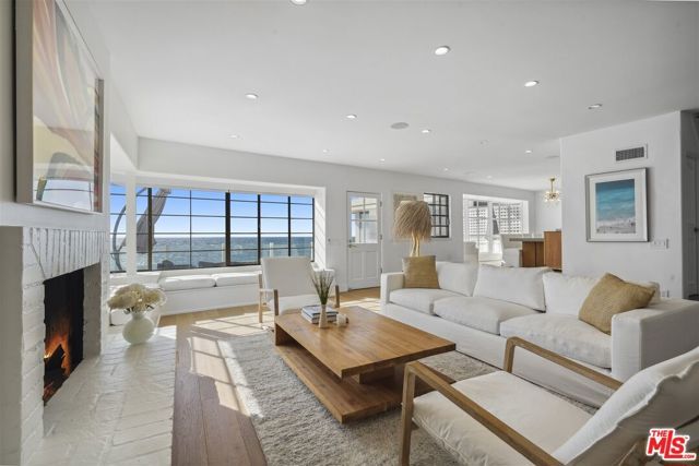 31500 Victoria Point Road, Malibu, CA 90265