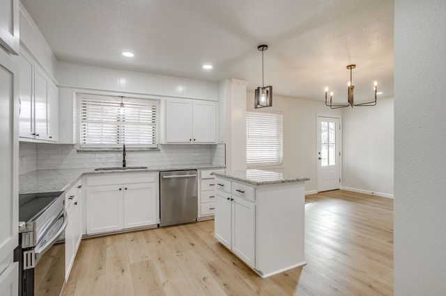 3813 Easy Street, Alvarado, TX 76009