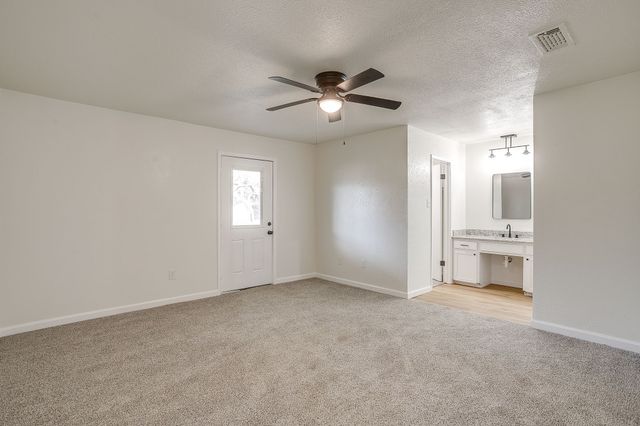 3813 Easy Street, Alvarado, TX 76009