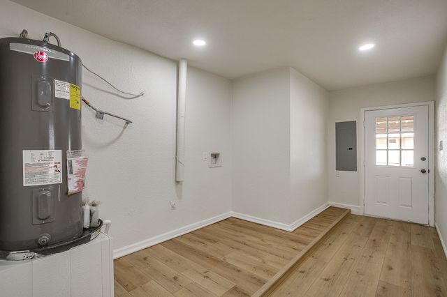 3813 Easy Street, Alvarado, TX 76009