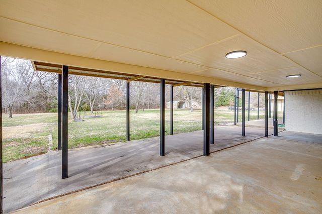 3813 Easy Street, Alvarado, TX 76009