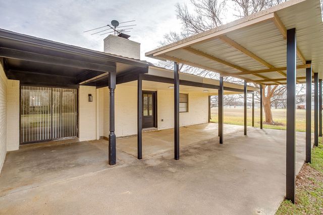 3813 Easy Street, Alvarado, TX 76009