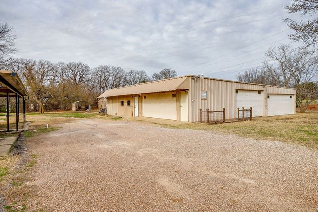 3813 Easy Street, Alvarado, TX 76009