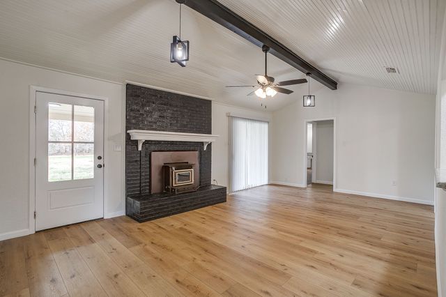 3813 Easy Street, Alvarado, TX 76009