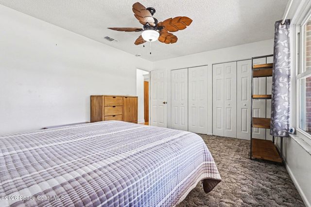 457 Wildwood Avenue SW, Palm Bay, FL 32908