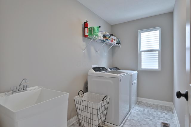 5678 Vance Way, Westerville, OH 43081