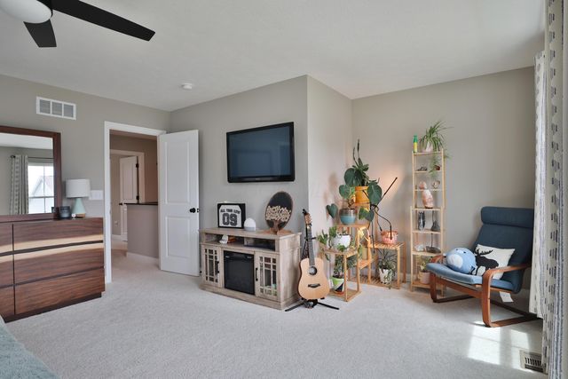 5678 Vance Way, Westerville, OH 43081