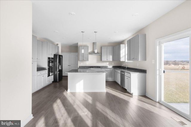 218 HAYBINE DR, Shenandoah Junction, WV 25442