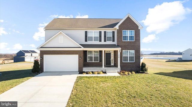 218 HAYBINE DR, Shenandoah Junction, WV 25442