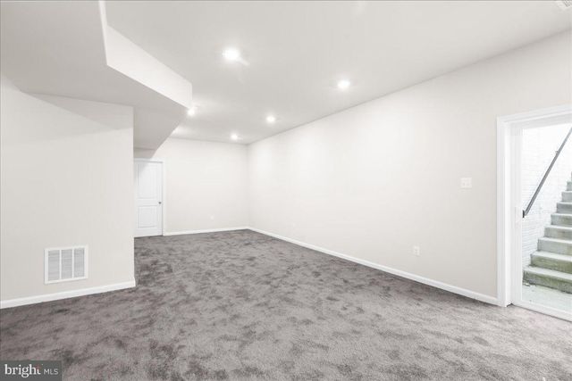 218 HAYBINE DR, Shenandoah Junction, WV 25442