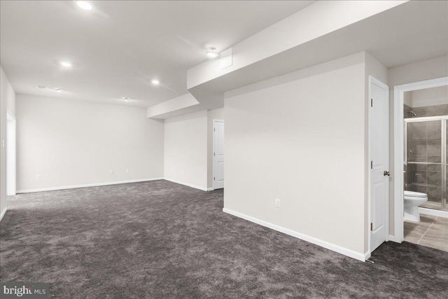 218 HAYBINE DR, Shenandoah Junction, WV 25442