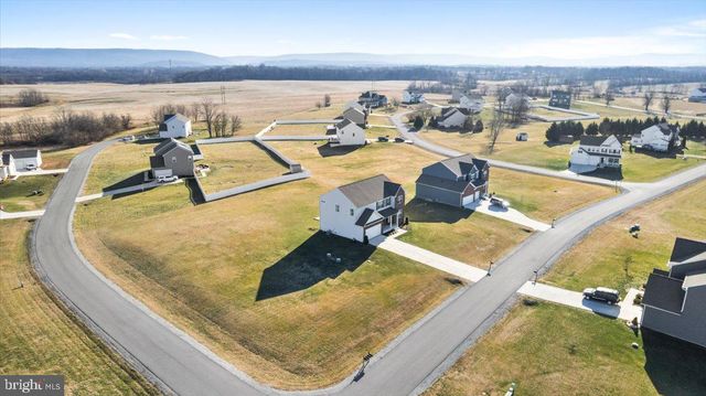 218 HAYBINE DR, Shenandoah Junction, WV 25442