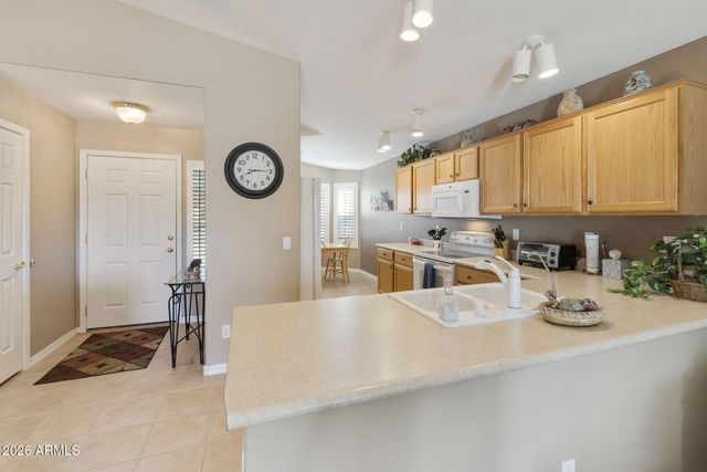 3423 E CHERRY HILLS Place, Chandler, AZ 85249