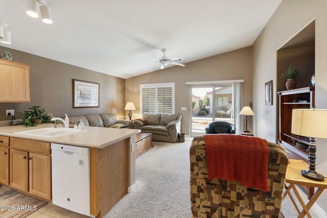 3423 E CHERRY HILLS Place, Chandler, AZ 85249