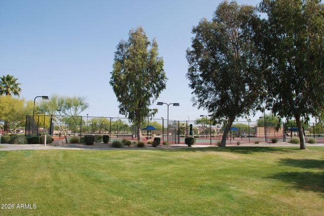 3423 E CHERRY HILLS Place, Chandler, AZ 85249