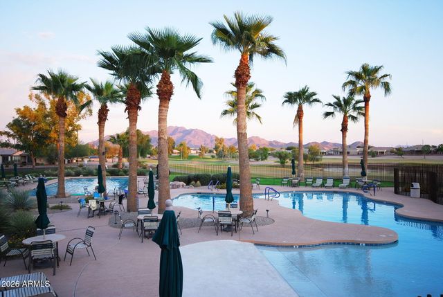 3423 E CHERRY HILLS Place, Chandler, AZ 85249