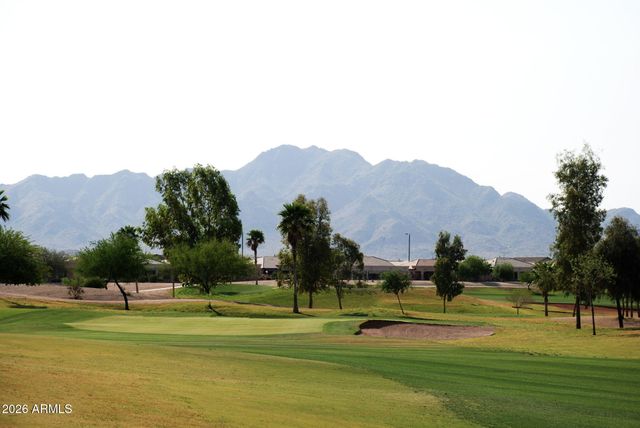 3423 E CHERRY HILLS Place, Chandler, AZ 85249