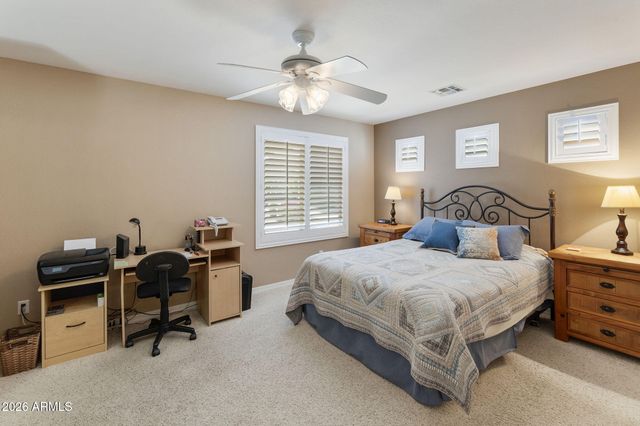 3423 E CHERRY HILLS Place, Chandler, AZ 85249