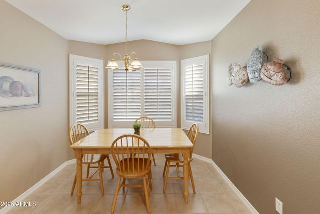 3423 E CHERRY HILLS Place, Chandler, AZ 85249