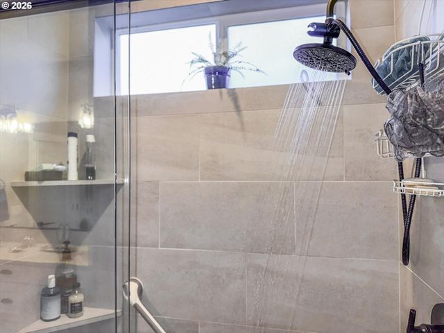 1330 Se 13TH Pl, Canby, OR 97013