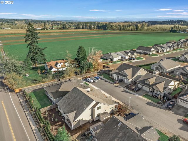 1330 Se 13TH Pl, Canby, OR 97013