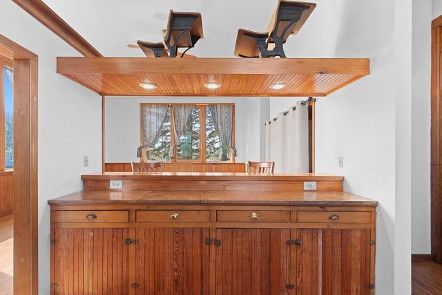 100 N NORTHVIEW ROAD, Green Bay, WI 54311