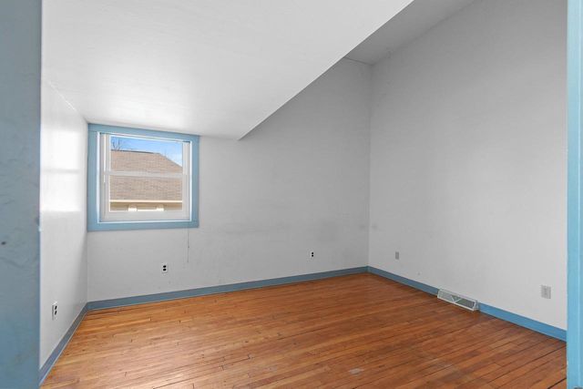 100 N NORTHVIEW ROAD, Green Bay, WI 54311