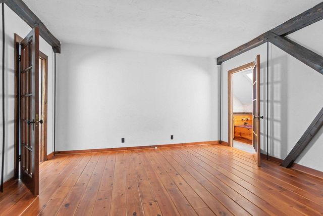 100 N NORTHVIEW ROAD, Green Bay, WI 54311