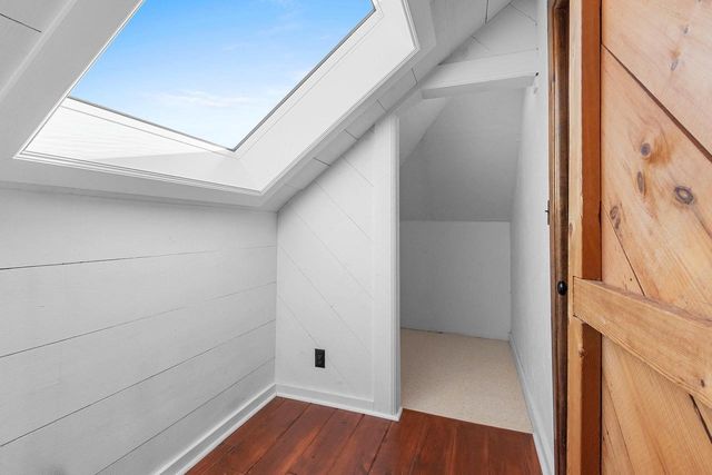 100 N NORTHVIEW ROAD, Green Bay, WI 54311