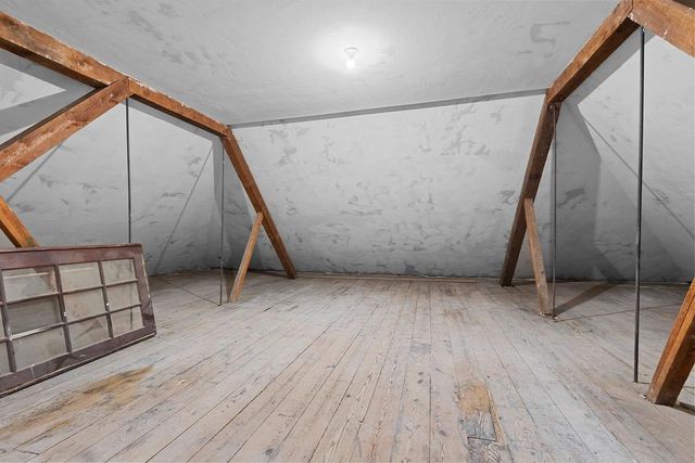 100 N NORTHVIEW ROAD, Green Bay, WI 54311