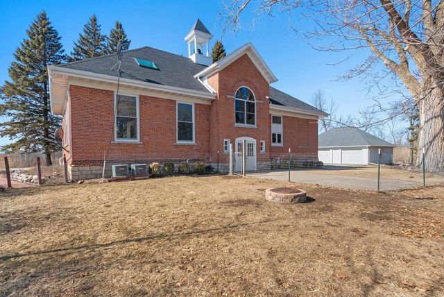 100 N NORTHVIEW ROAD, Green Bay, WI 54311