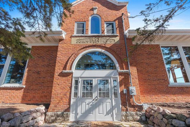 100 N NORTHVIEW ROAD, Green Bay, WI 54311