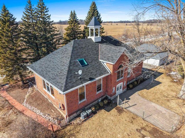 100 N NORTHVIEW ROAD, Green Bay, WI 54311