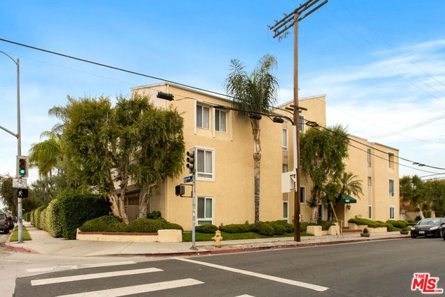 4807 Beck Avenue 16, North Hollywood, CA 91601