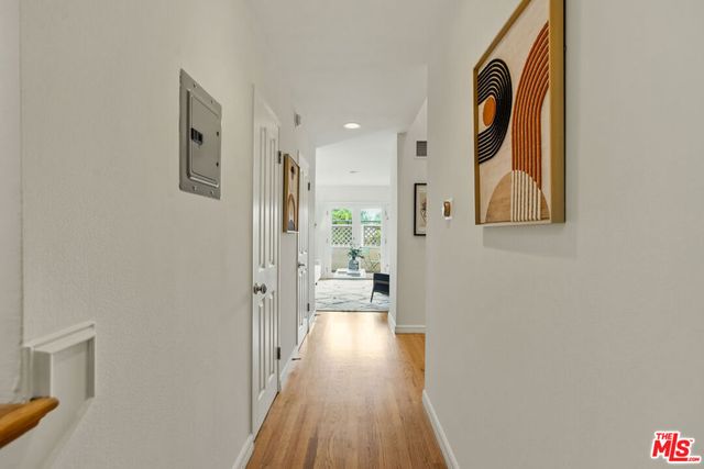 4807 Beck Avenue 16, North Hollywood, CA 91601
