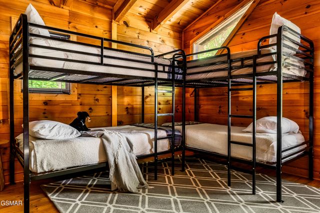 2150 Cub Circle, Sevierville, TN 37862