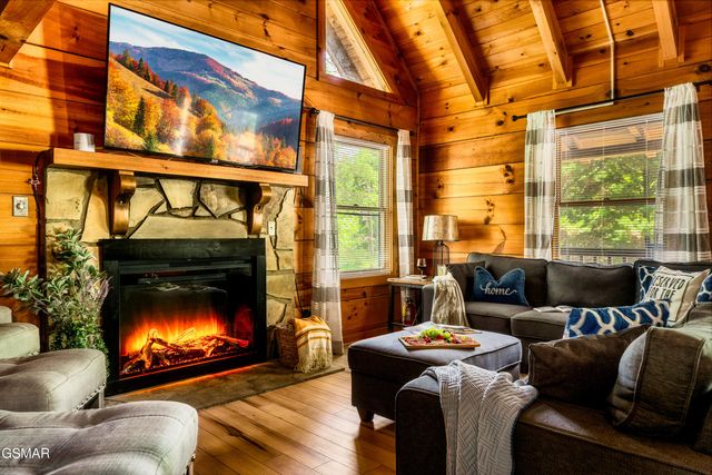 2150 Cub Circle, Sevierville, TN 37862