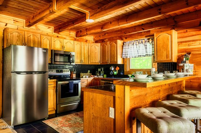 2150 Cub Circle, Sevierville, TN 37862