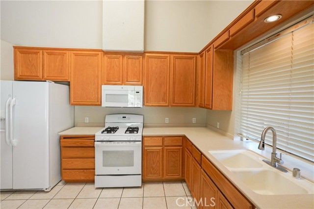 6625 River Mesa Drive, Riverbank, CA 95367