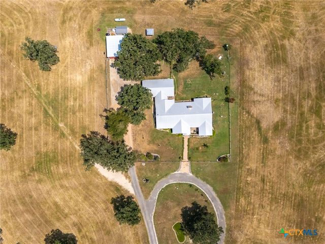 1045 Private Road 7005, Lexington, TX 78947