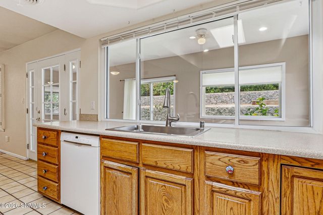 1774 Royal Drive, Las Cruces, NM 88011