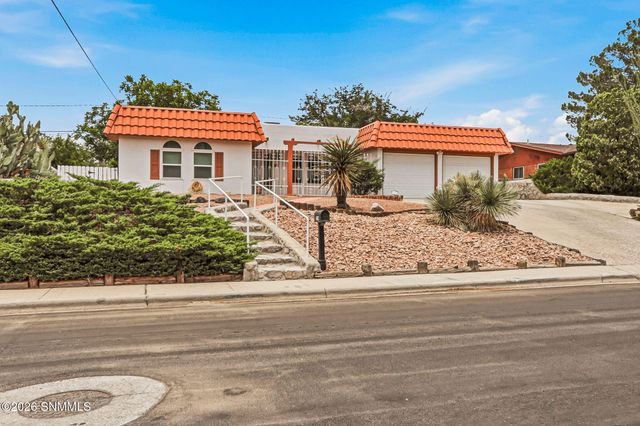 1774 Royal Drive, Las Cruces, NM 88011