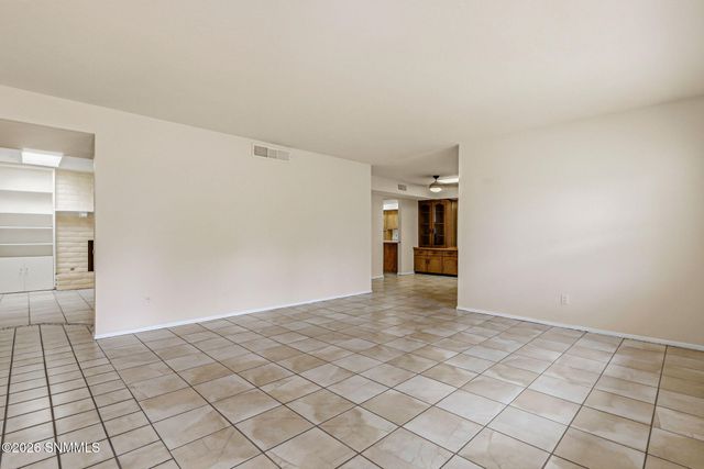 1774 Royal Drive, Las Cruces, NM 88011