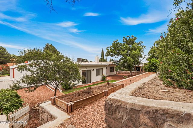 1774 Royal Drive, Las Cruces, NM 88011