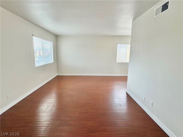 5447 Retablo Avenue 3, Las Vegas, NV 89103