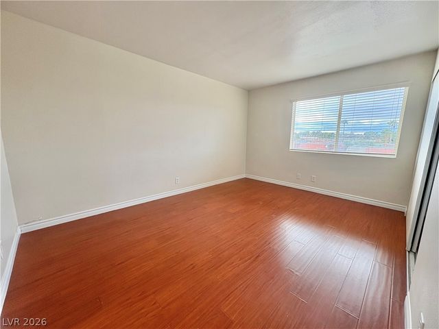 5447 Retablo Avenue 3, Las Vegas, NV 89103